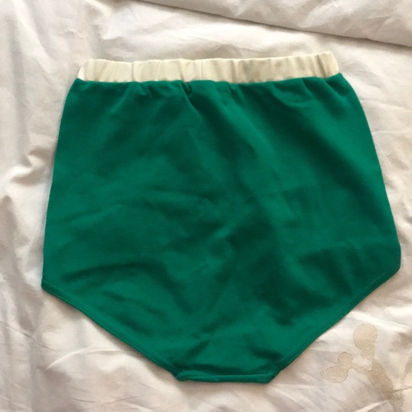 Red Valentino high waisted bootie shorts - Picture 4 of 4